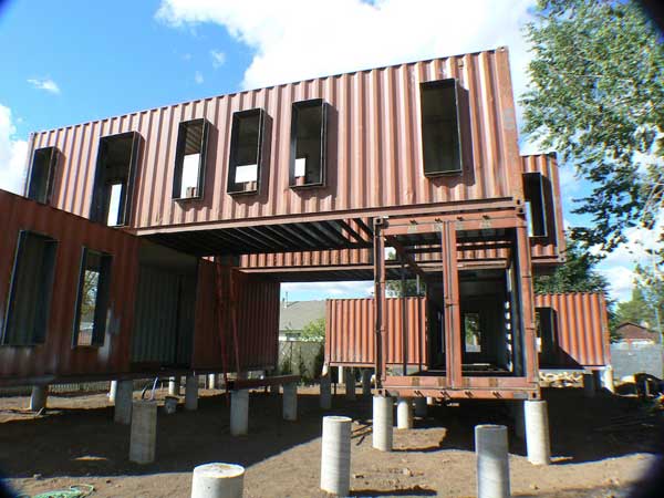 Number of Containers: 6 x Type 1A 40ft HC Shipping Containers